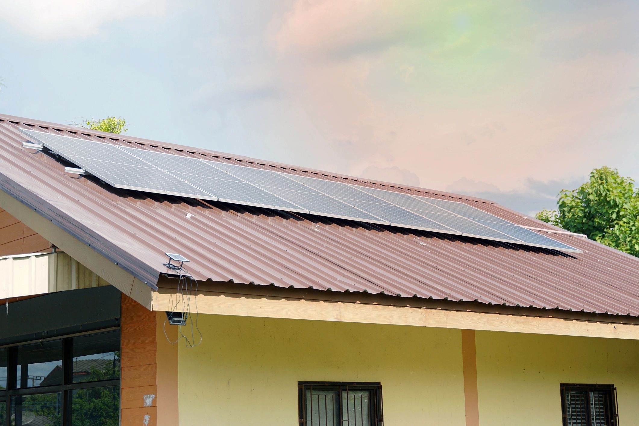 Solar panels supporting off-grid tiny home performance